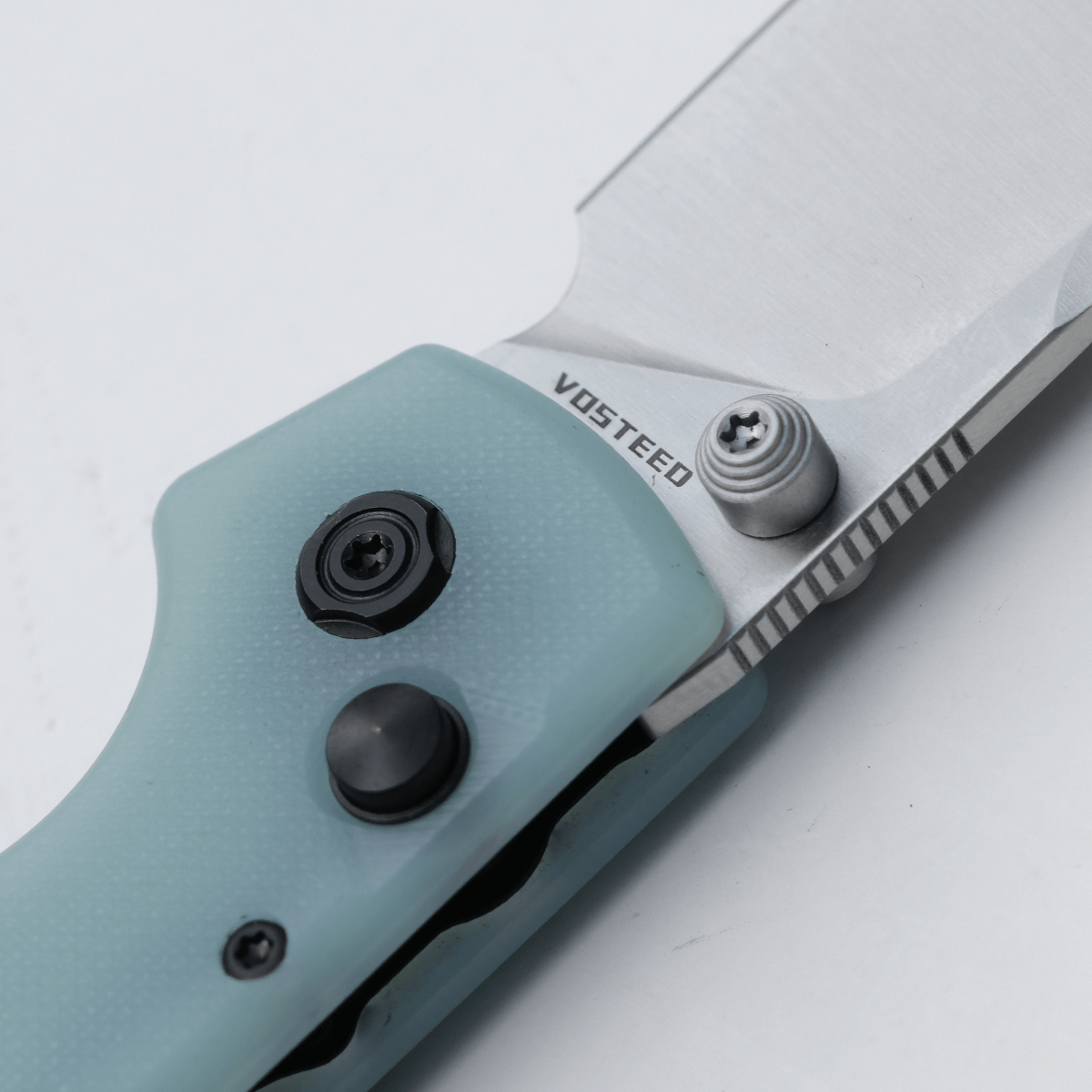 Raccoon® - Button Lock Knife (3.25" 14C28N Cleaver Blade & G10 Handle) - A0423