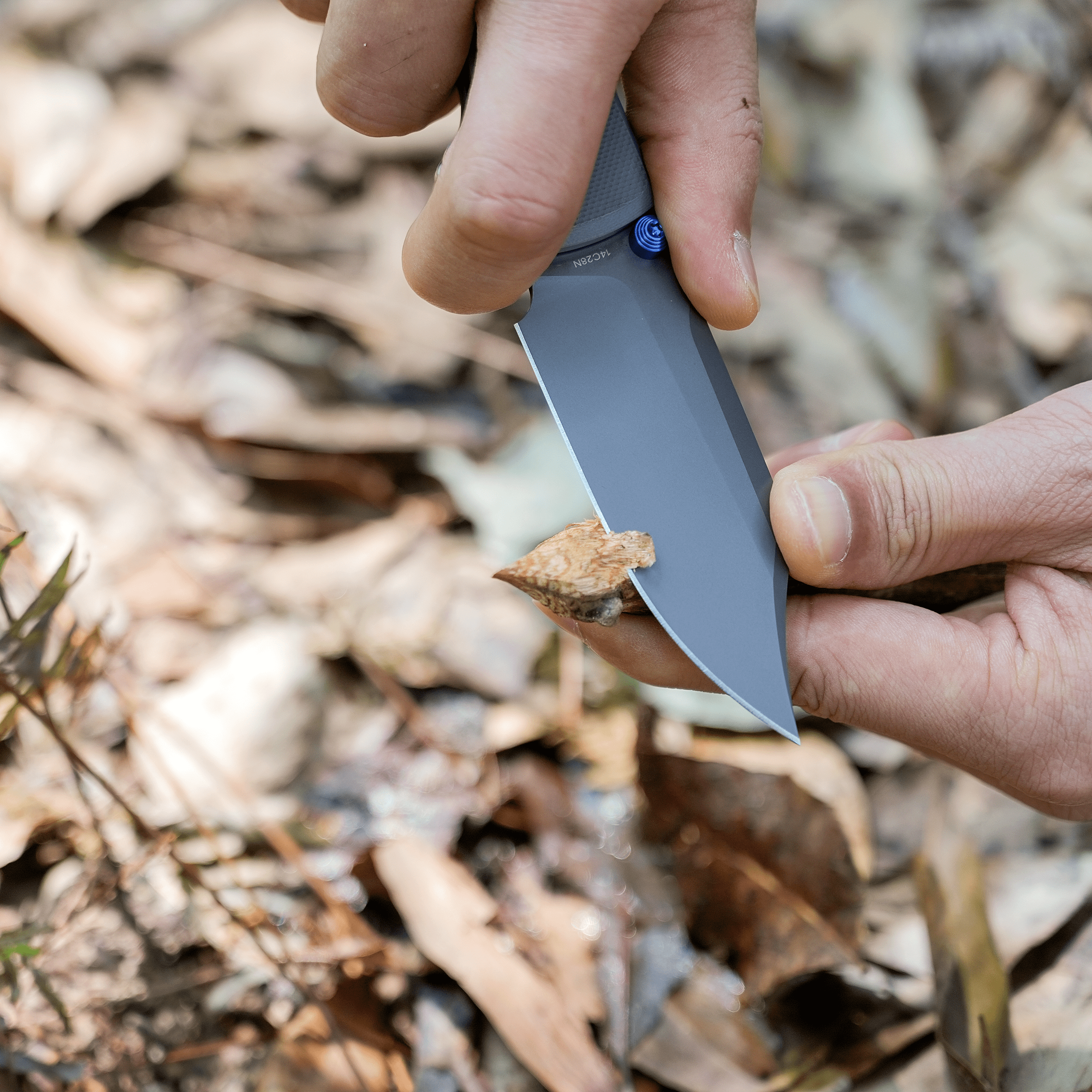 Raccoon® 2.0- Top Liner Lock (3.25" 14C28N Blade & G10 Handle) - A2918