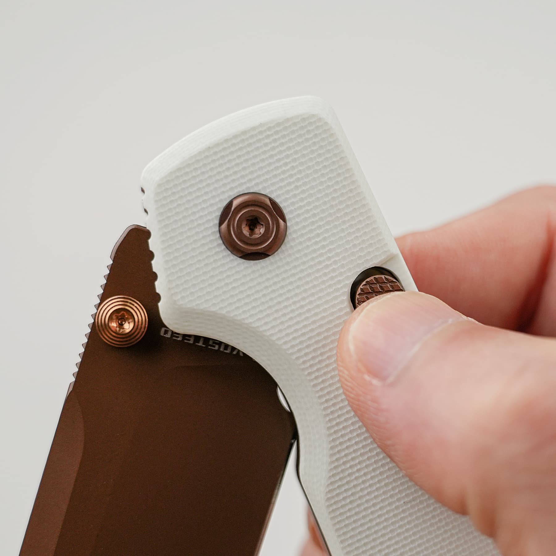 Raccoon® 2.0 - Top Liner Lock (3.25" 14C28N Blade & G10 Handle) - A2925