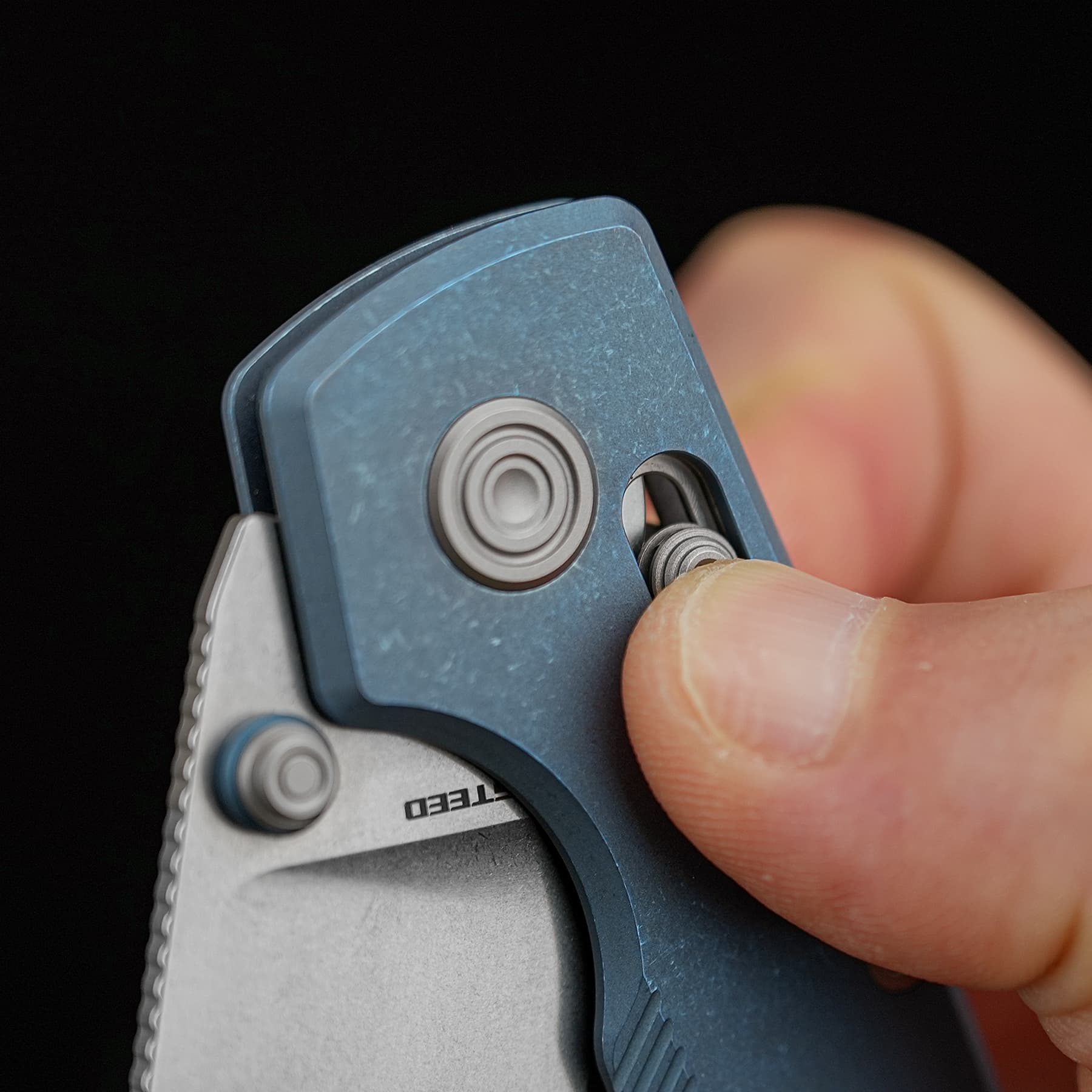 Coming Soon - Raccoon® TiSlim™ - Crossbar Lock (3.18" 154CM Blade & Titanium Handle) - A4502