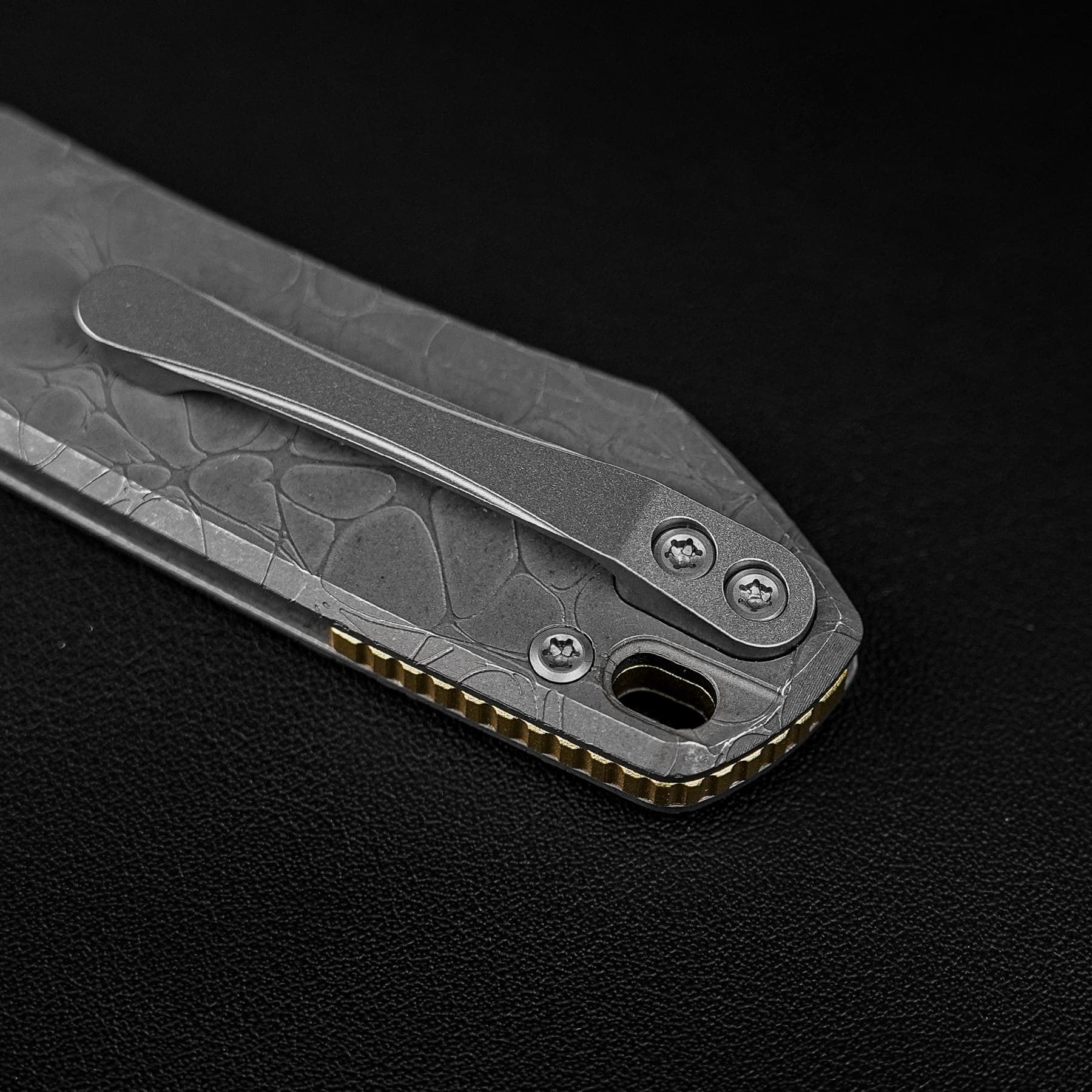 Coming Soon - Raccoon® TiSlim™ - Crossbar Lock (3.18" S35VN Blade & Titanium Handle) - A4506