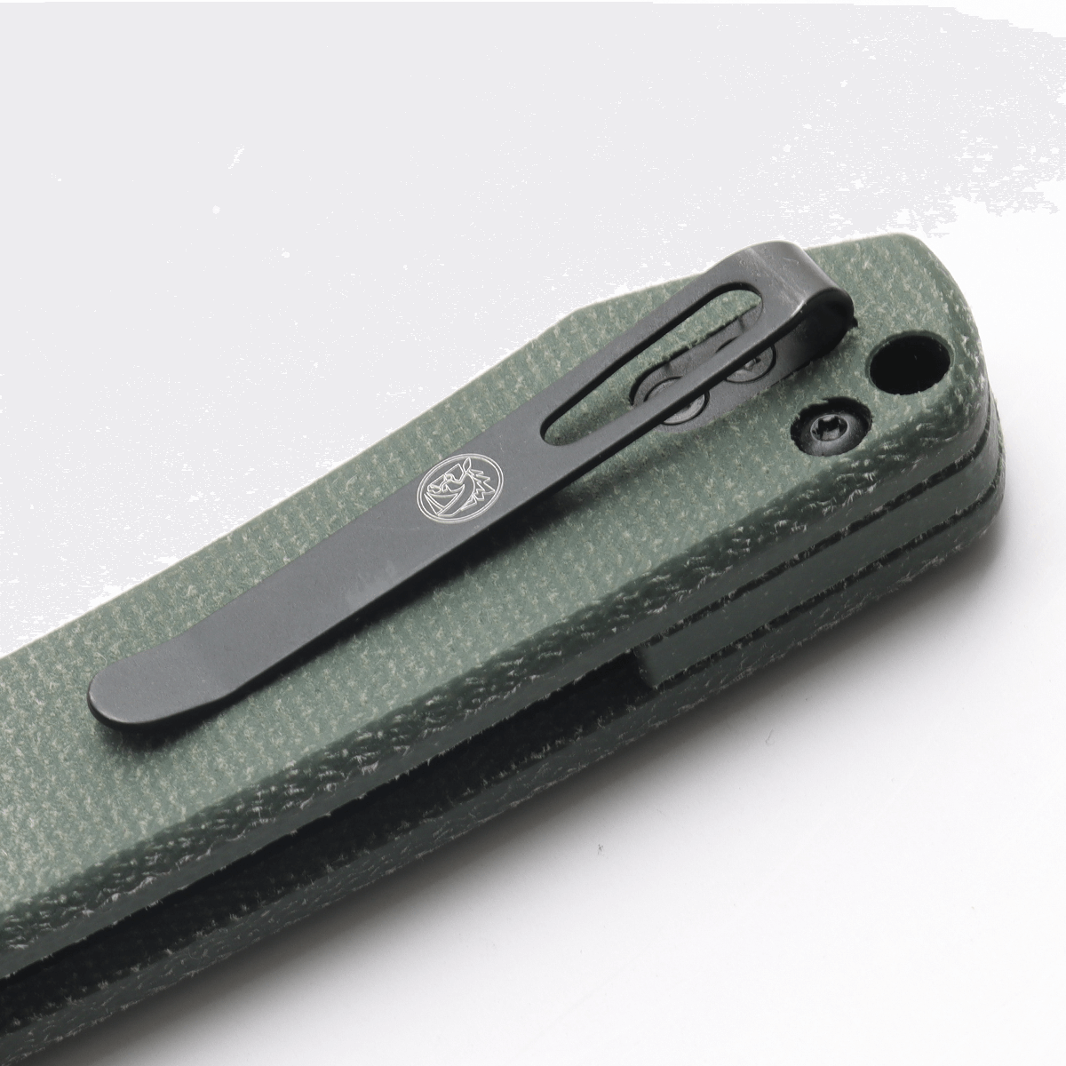Vosteed Raccoon knife: Pocket clip detail