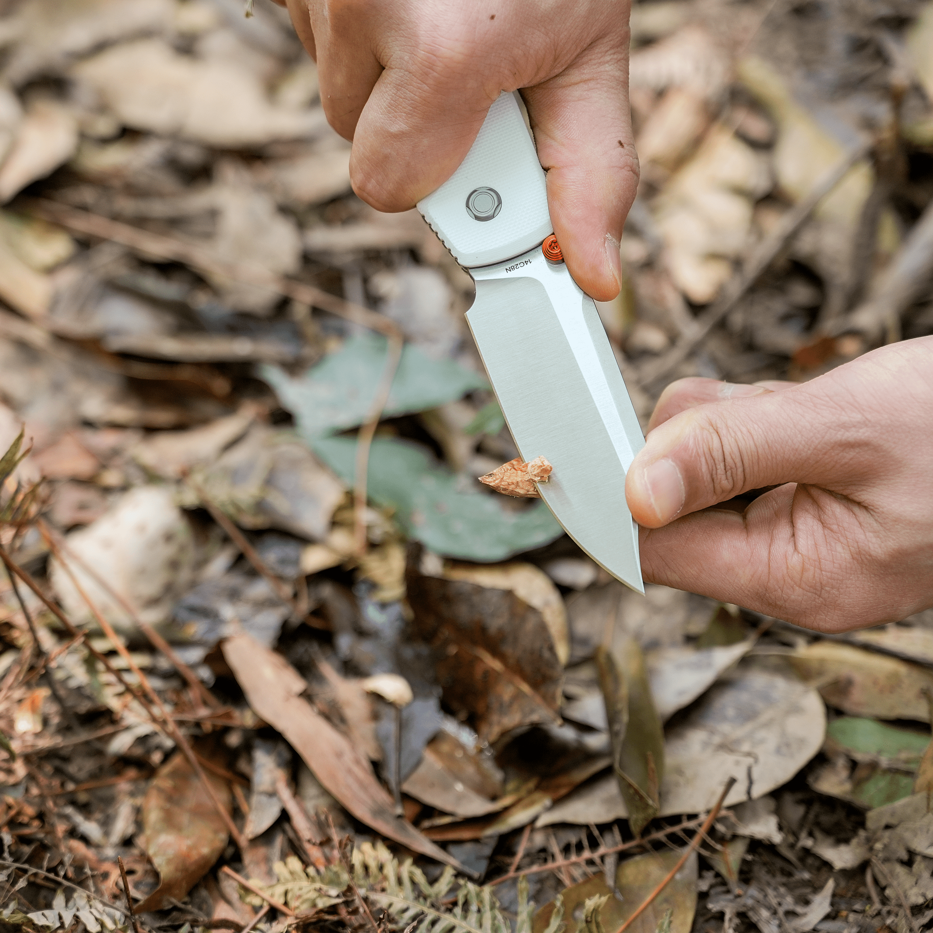 Raccoon® 2.0 - Top Liner Lock (3.25" 14C28N Blade & G10 Handle) - A2912
