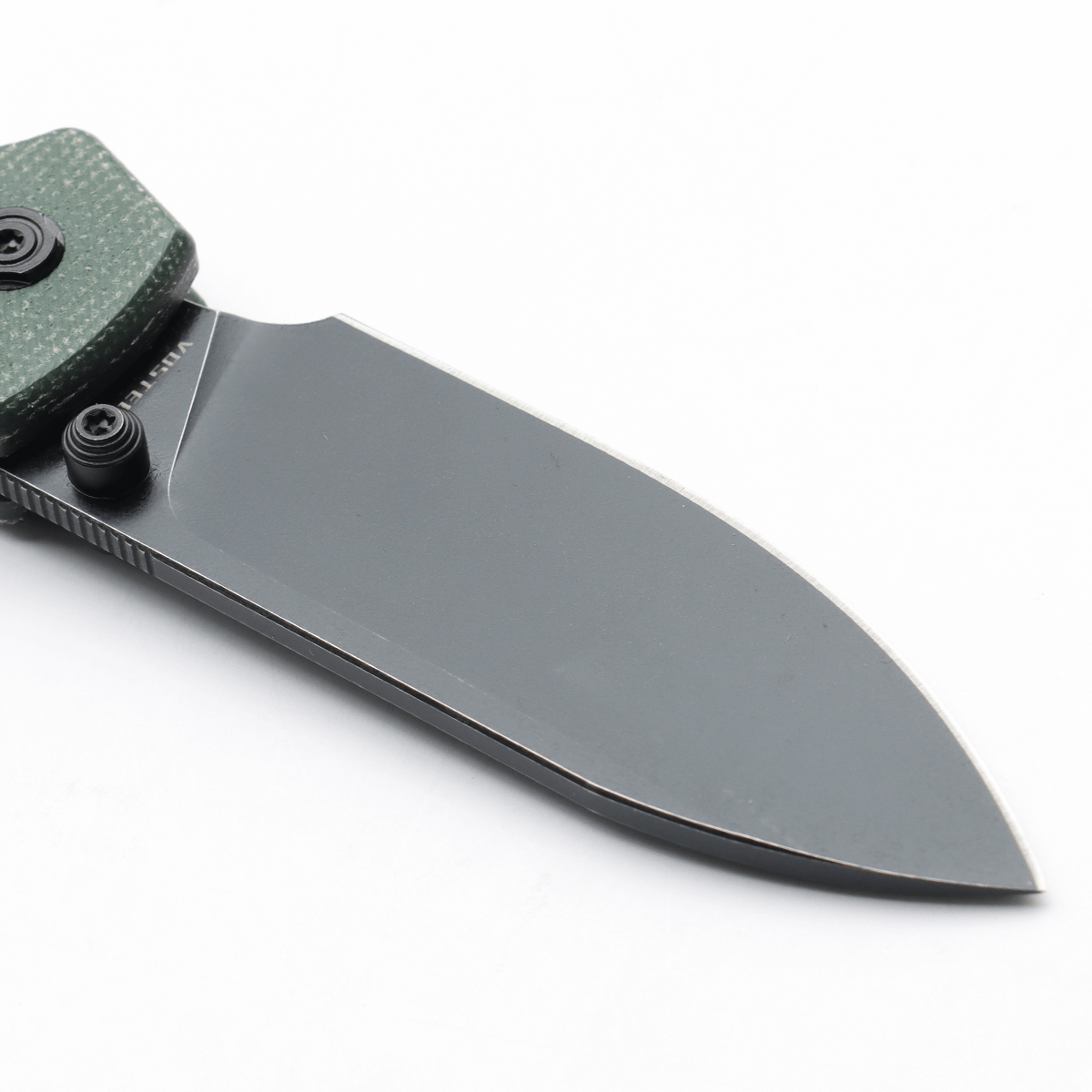 Vosteed Raccoon knife blade detail, drop point, Micarta handle