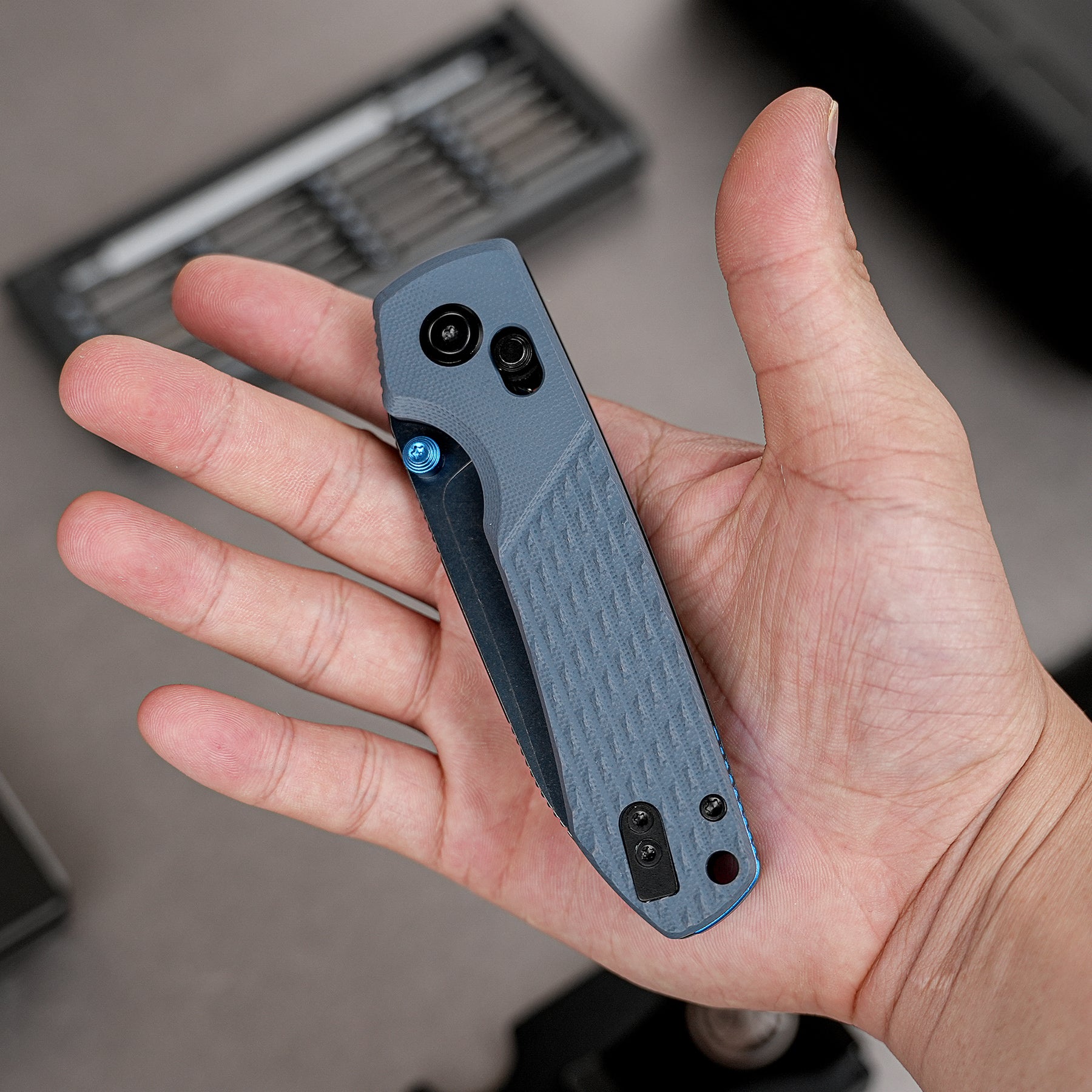 Coming Soon - Raccoon 2.0 - Crossbar Lock (3.17" Nitro-V Blade & G10 Handle) - A4903