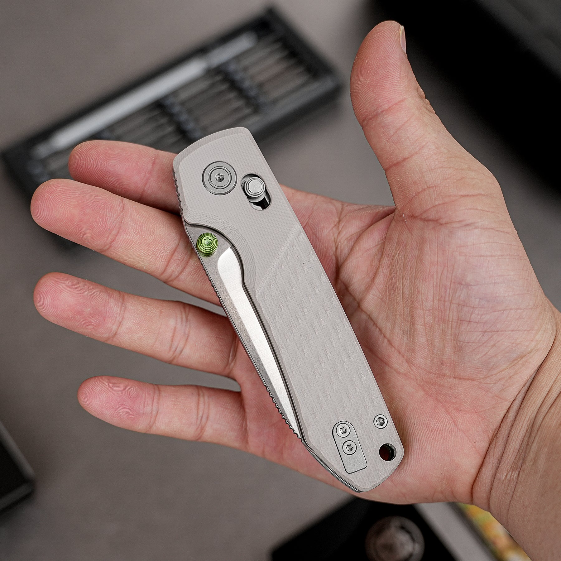 Coming Soon - Raccoon 2.0 - Crossbar Lock (3.17" Nitro-V Blade & G10 Handle) - A4904
