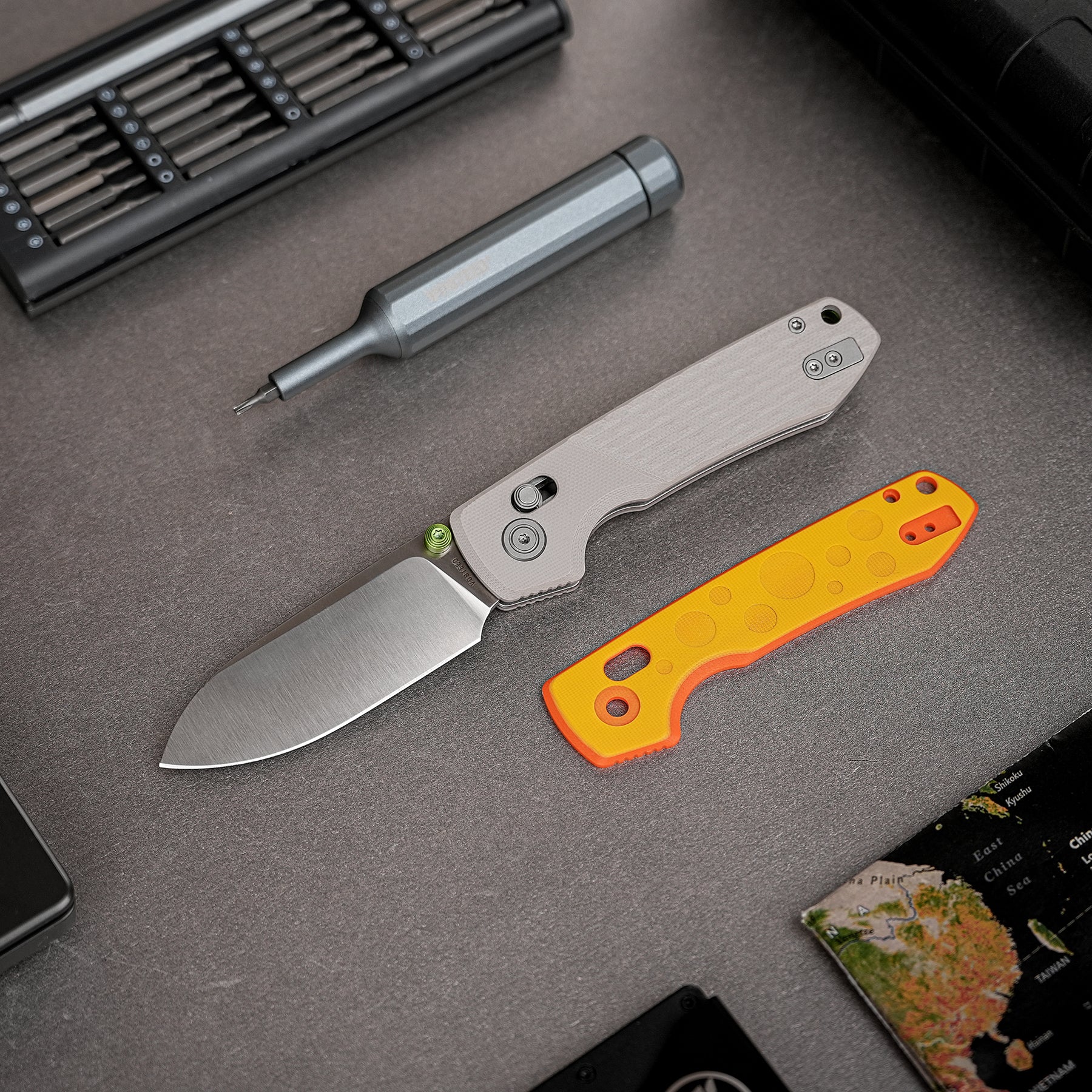 Coming Soon - Raccoon 2.0 - Crossbar Lock (3.17" Nitro-V Blade & G10 Handle) - A4904