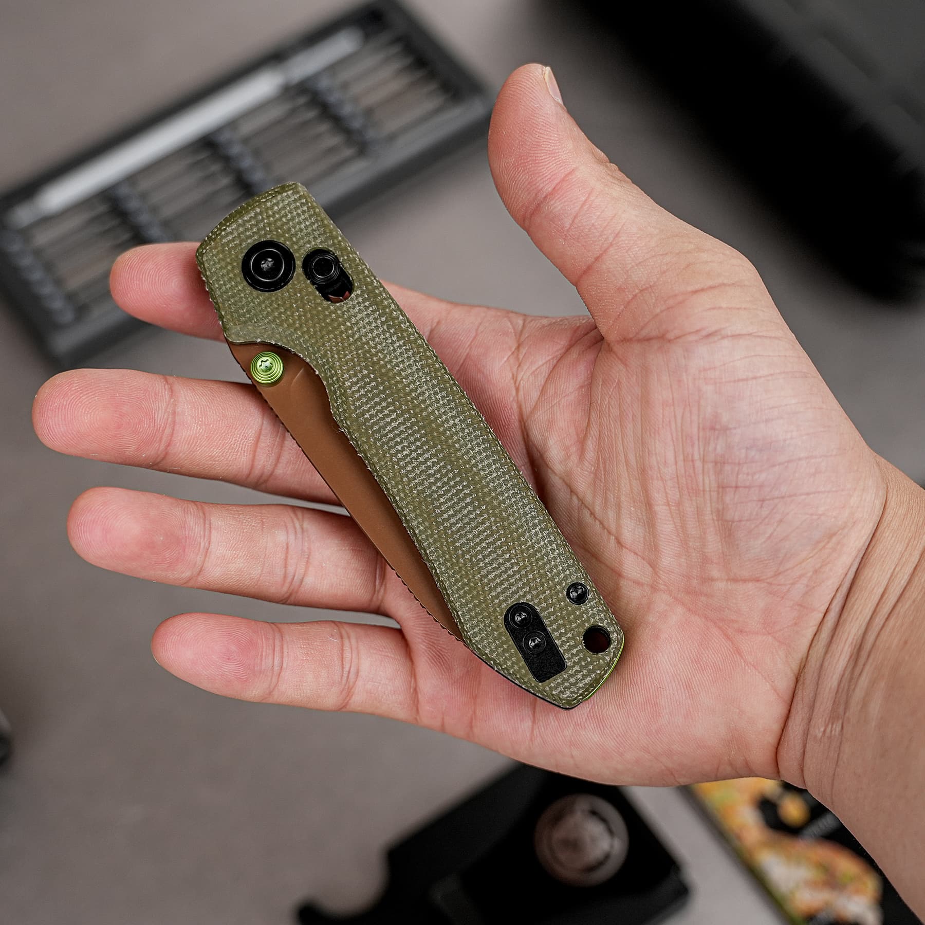 Coming Soon - Raccoon 2.0 - Crossbar Lock (3.17" Nitro-V Blade & Micarta Handle) - A4905