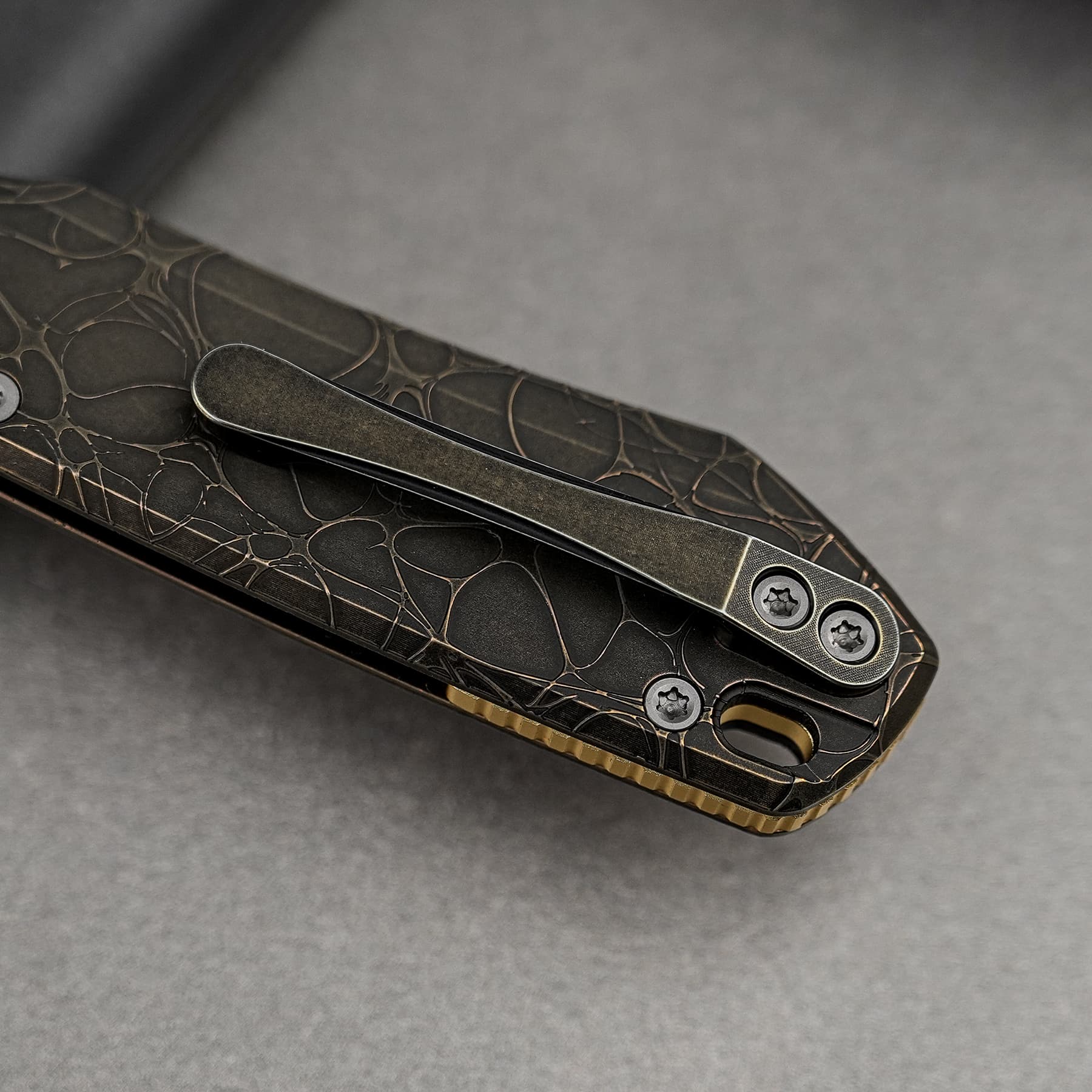 Raccoon TiSlim - Crossbar Lock (3.18