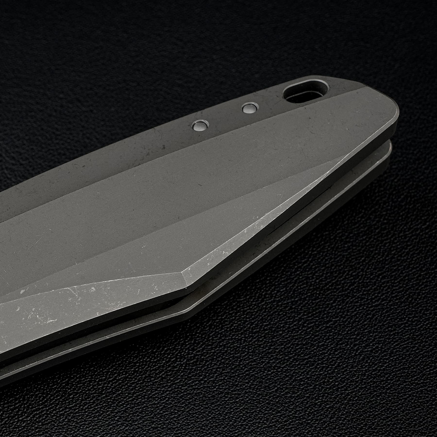 Thunderbeast -Vanchor Lock®  (3.49" M390 Blade & Titanium Handle) - A4302