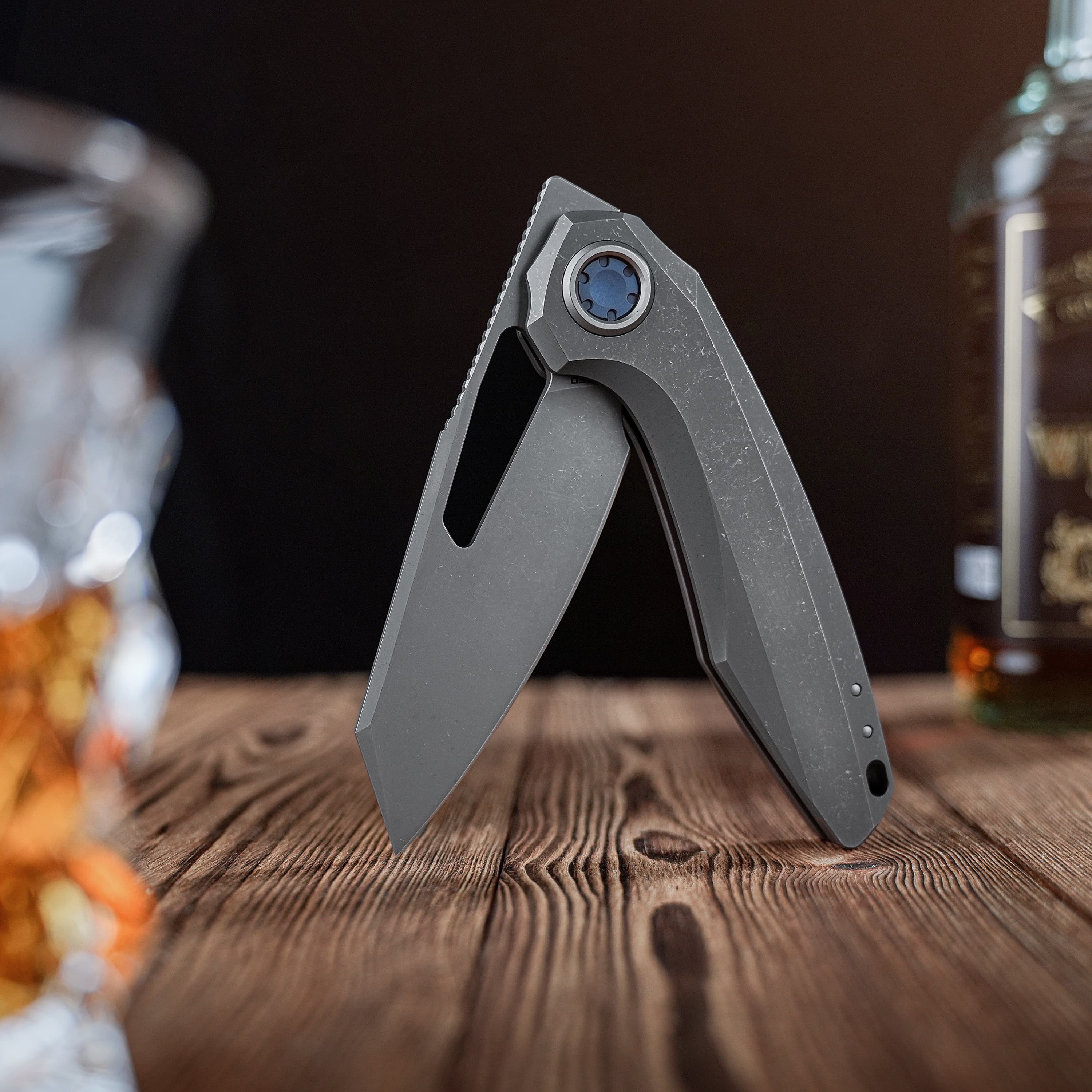 Thunderbeast -Vanchor Lock®  (3.49" M390 Blade & Titanium Handle) - A4302