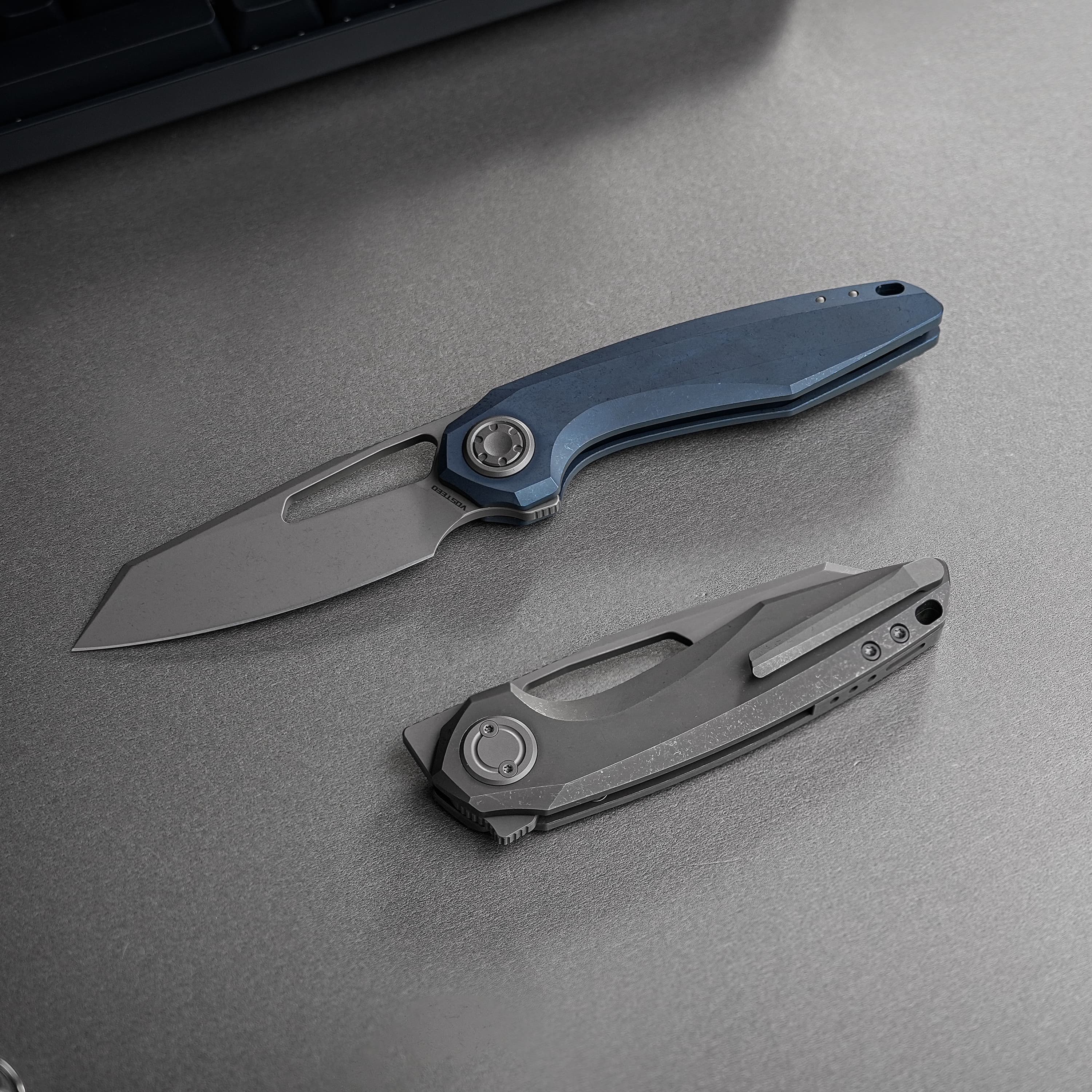 Thunderbeast -Vanchor Lock®  (3.49" M390 Blade & Titanium Handle) - A4303