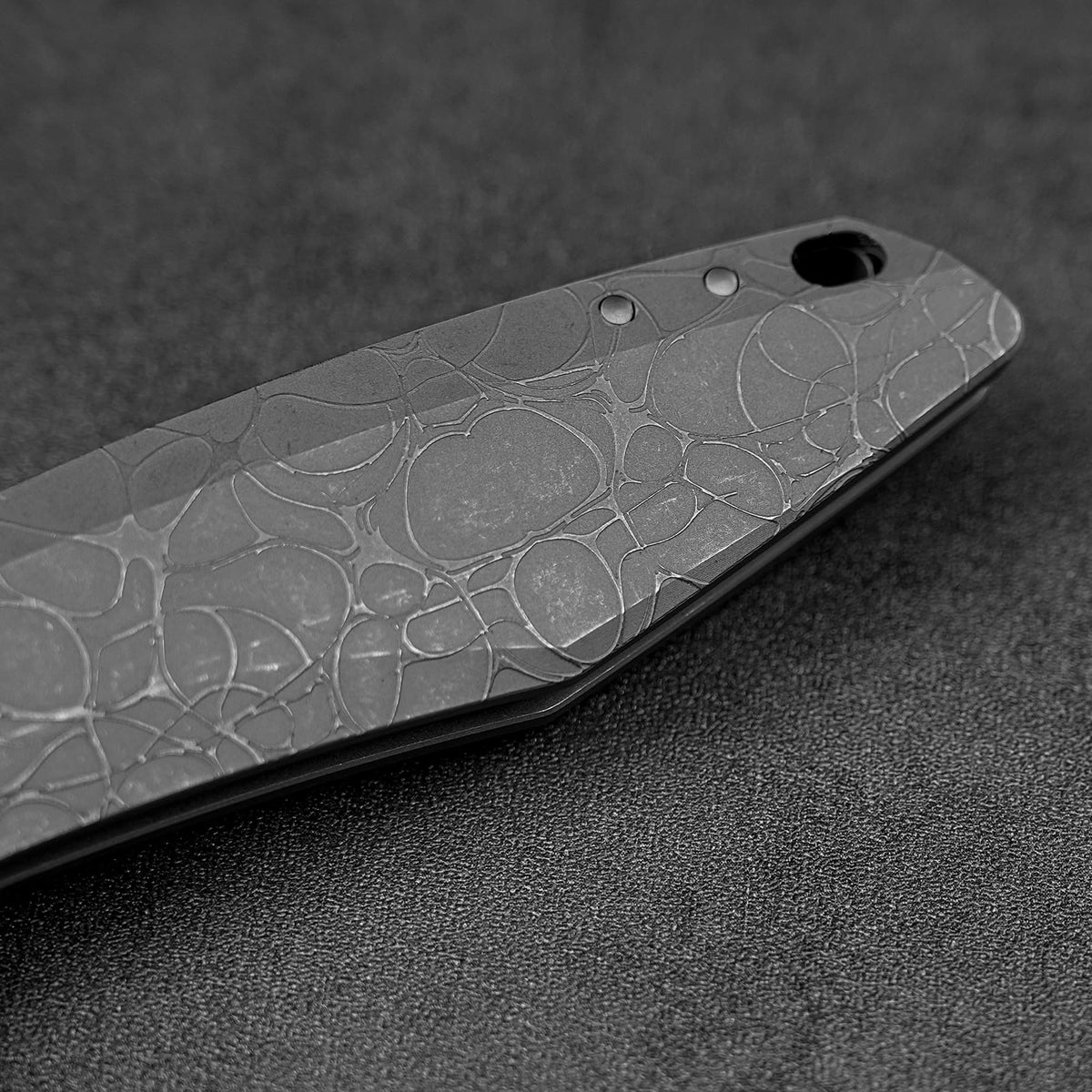 Coming Soon - Thunderbeast - Vanchor Lock® (3.49" M390 Blade & Titanium Handle) - A4305
