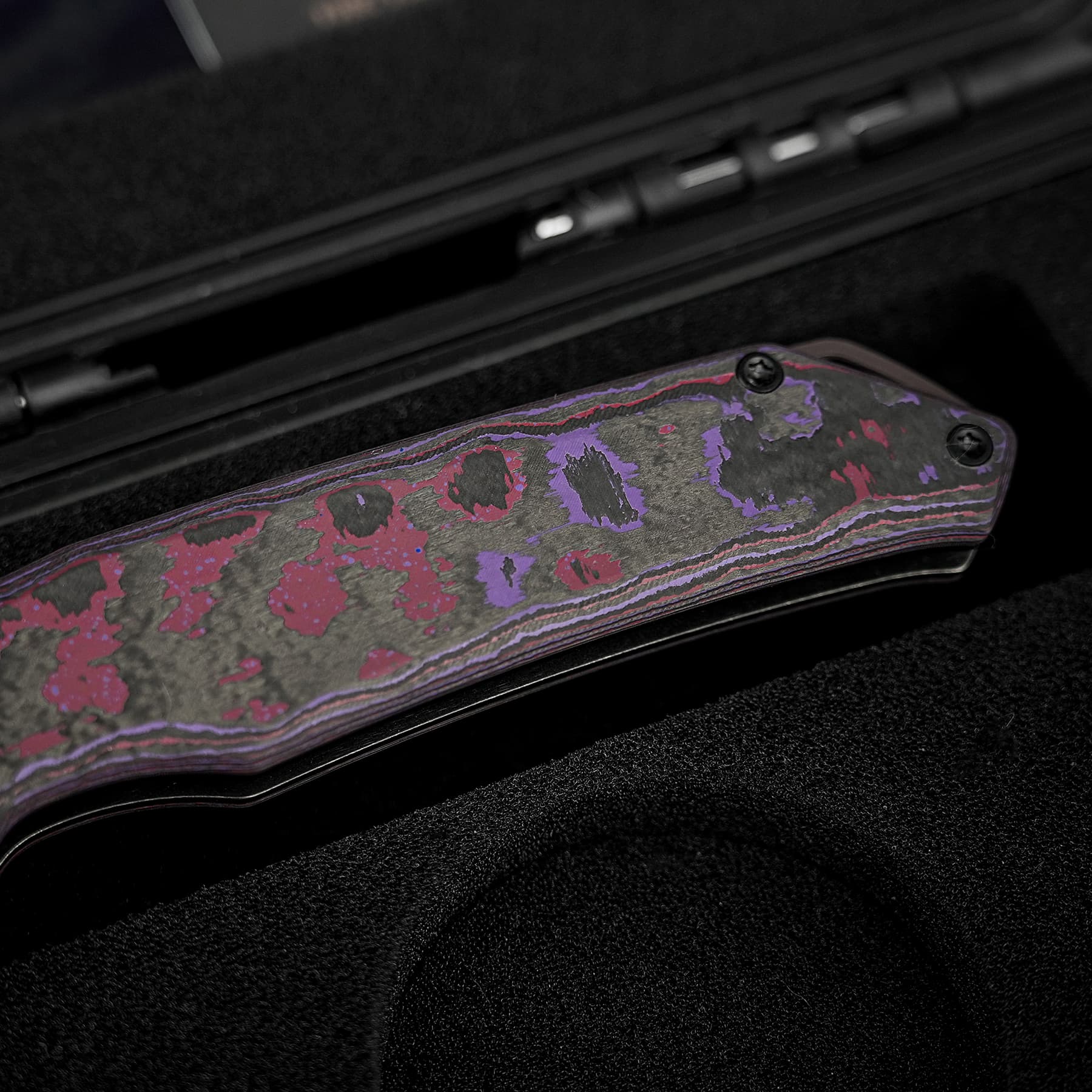 Coming Soon - Thunderbird V- Vanchor Lock® (3.46" M390 Blade & FatCarbon Handle) - A0319