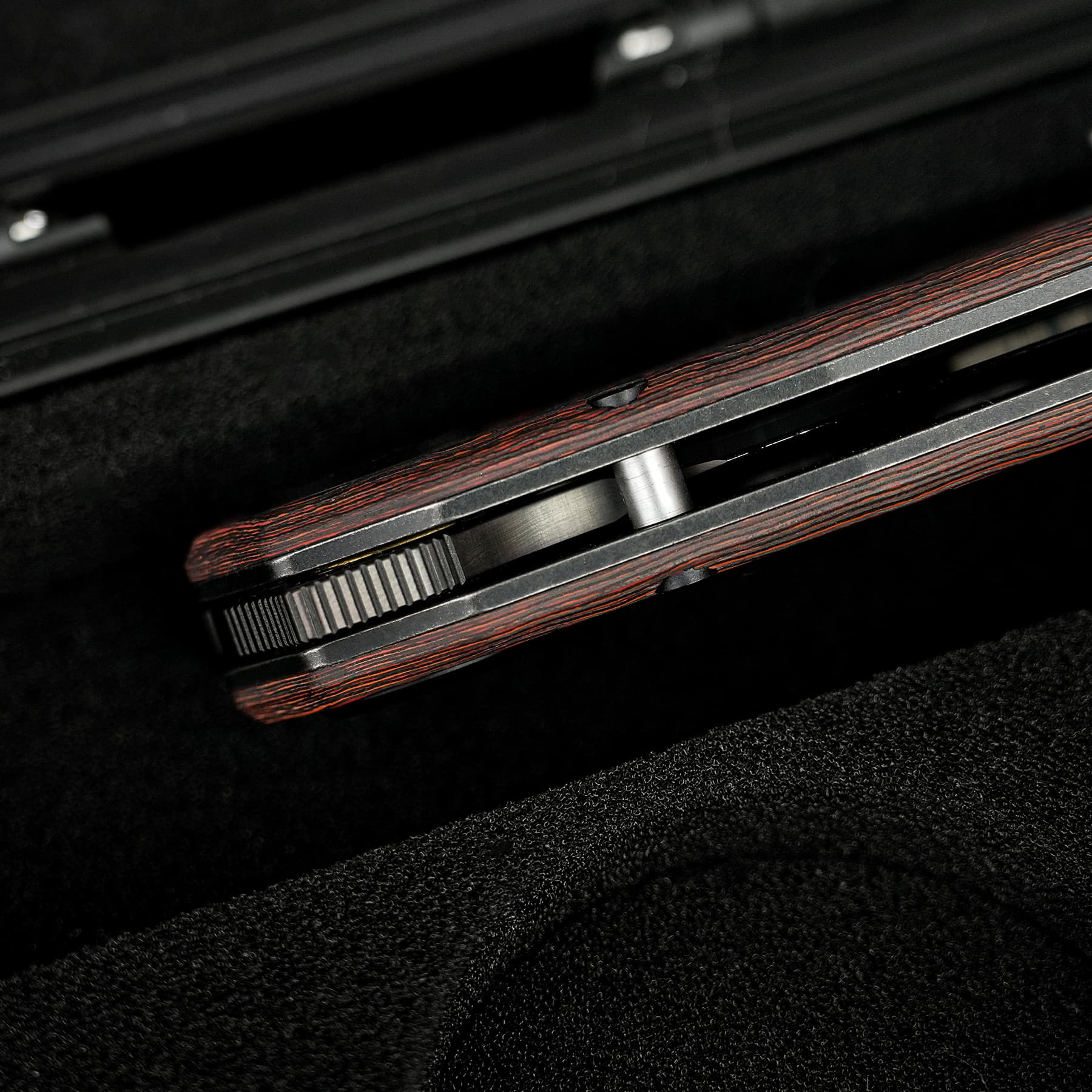 Coming Soon - Thunderbird V- Vanchor Lock® (3.46" M390 Blade & FatCarbon Handle) - A0320