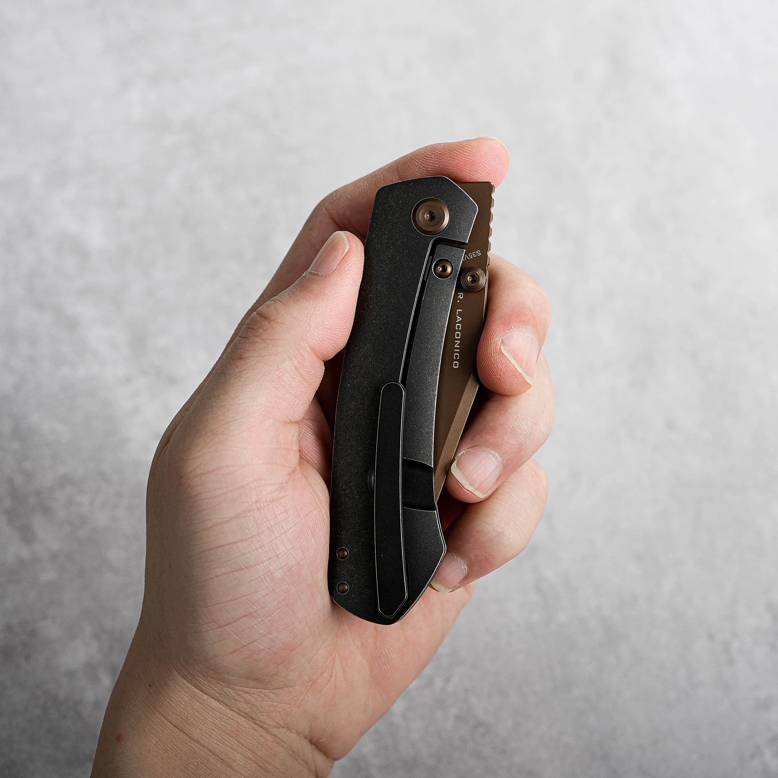 Vallhund- Frame Lock Knife (3.02" S35VN Blade & Titanium Handle) - A2103