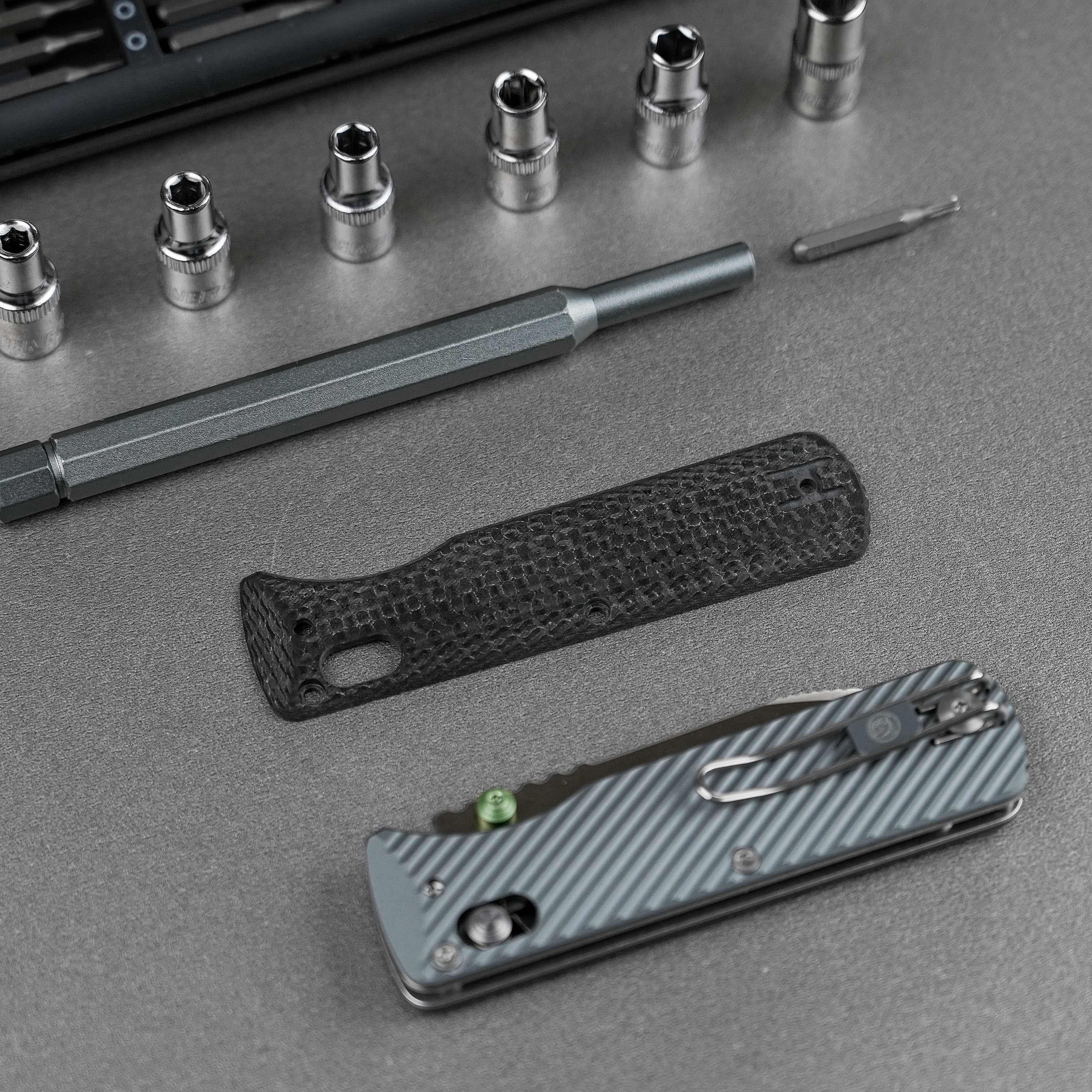 Vombat Handle Scales Kits- W0107