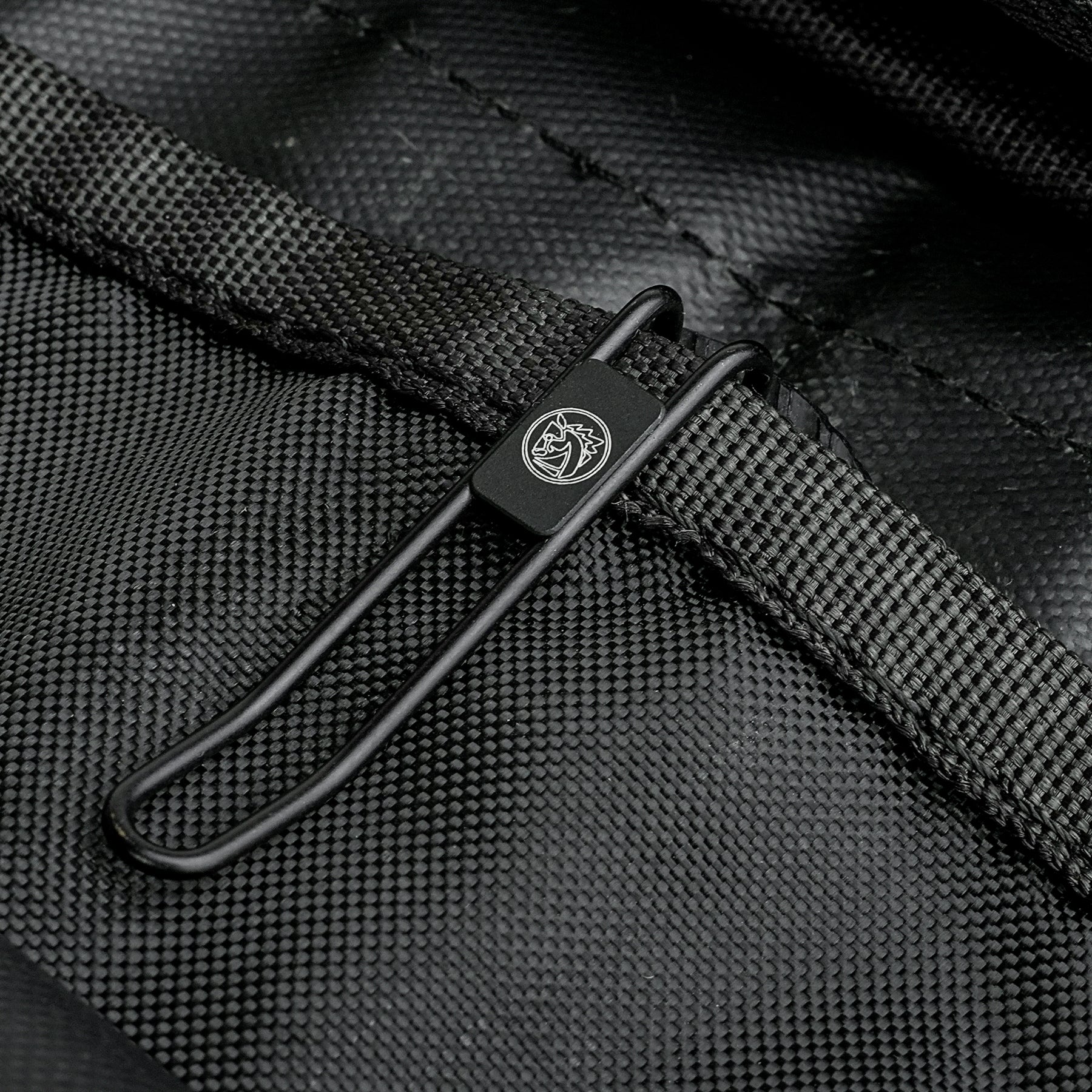 Coming Soon - Vombat - Crossbar Lock (2.92" 14C28N Blade & G10 Handle) - A4110