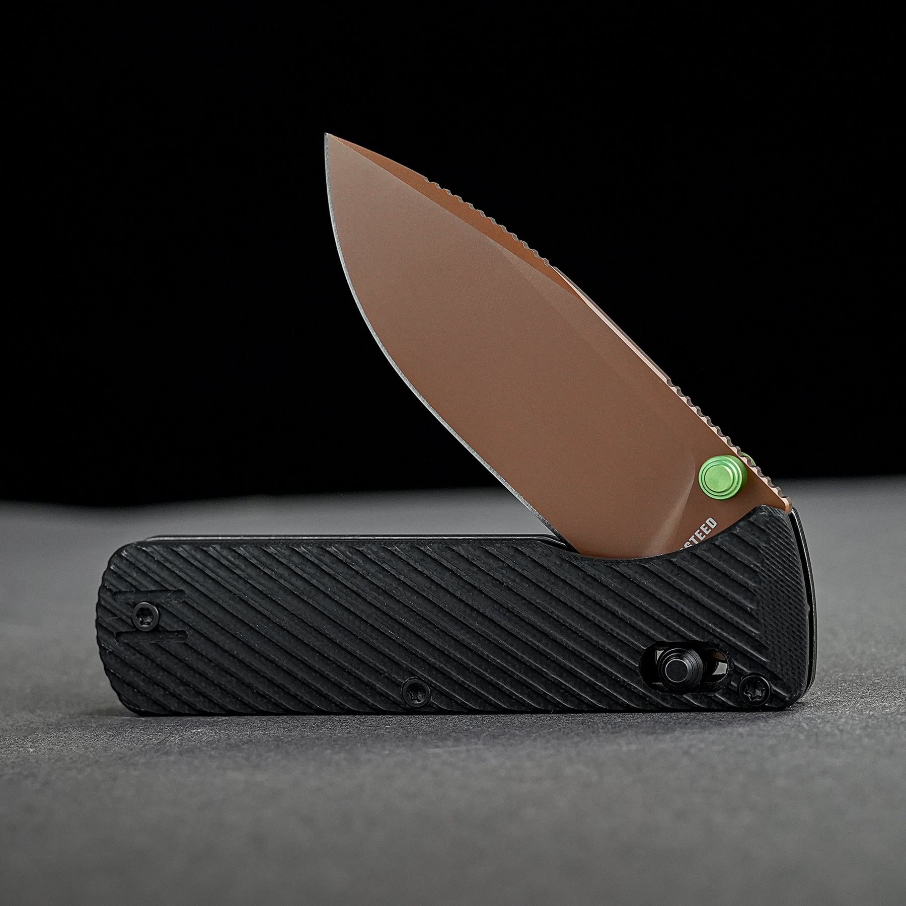 Coming Soon - Vombat - Crossbar Lock (2.92" 14C28N Blade & G10 Handle) - A4110