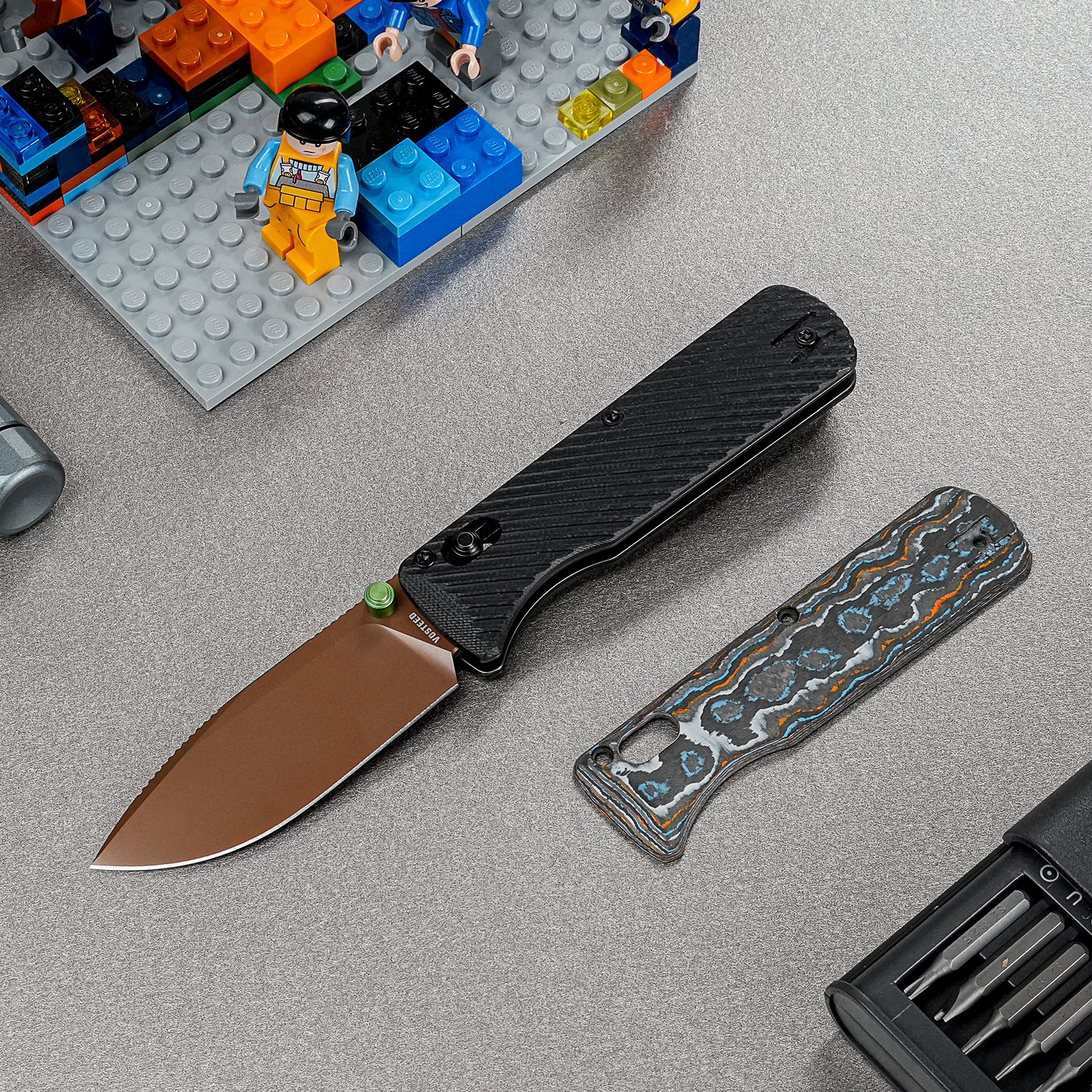 Coming Soon - Vombat - Crossbar Lock (2.92" 14C28N Blade & G10 Handle) - A4110