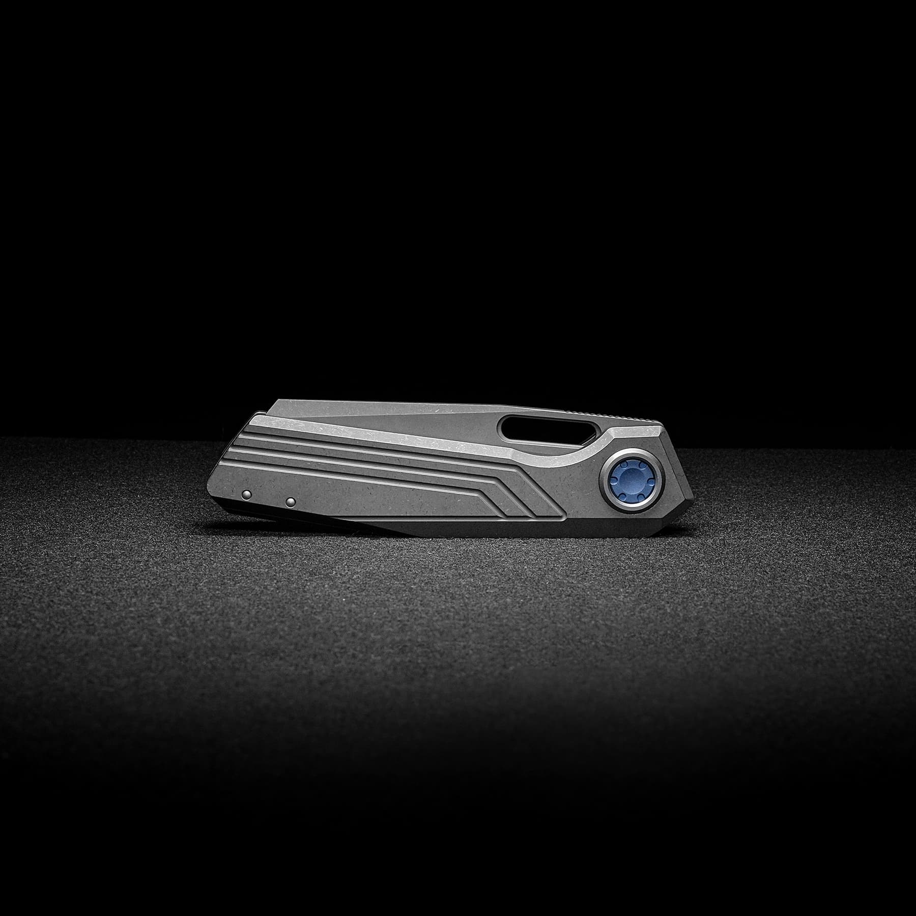 Xeno -Vanchor Lock®  (3.23" Vanax Blade & Titanium Handle) - A3801