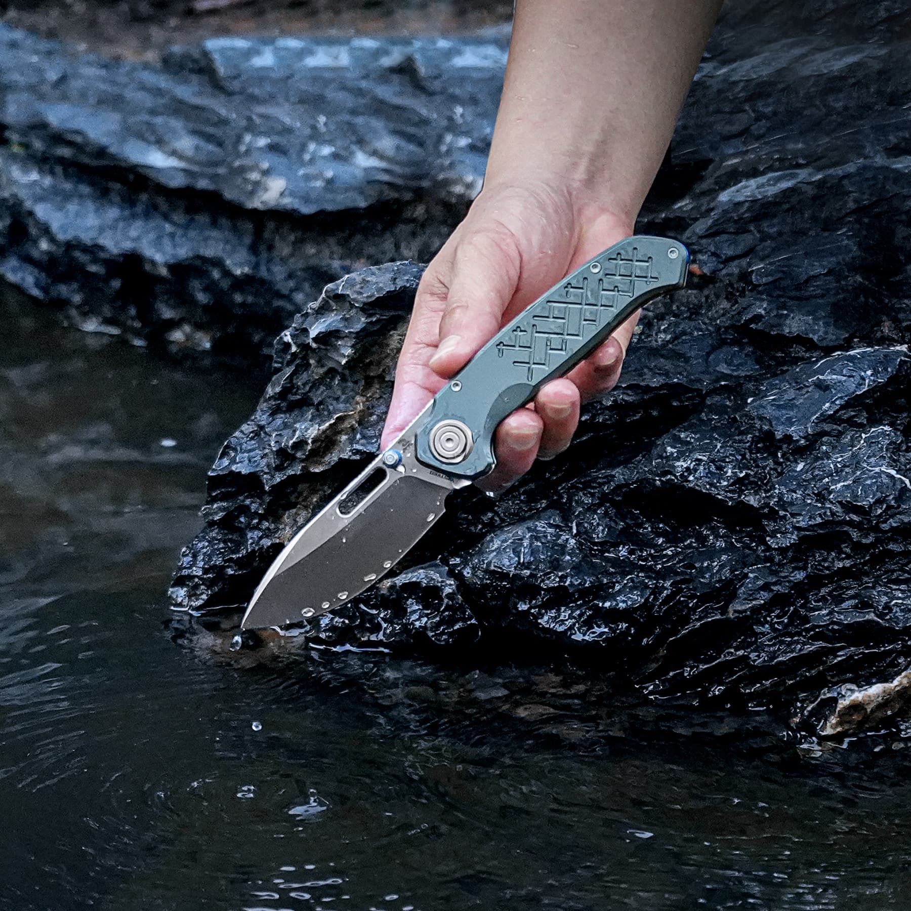 Coming Soon - Zander - Vanchor Lock®  (3.40" S35VN Blade & Aluminum Handle) - A4605