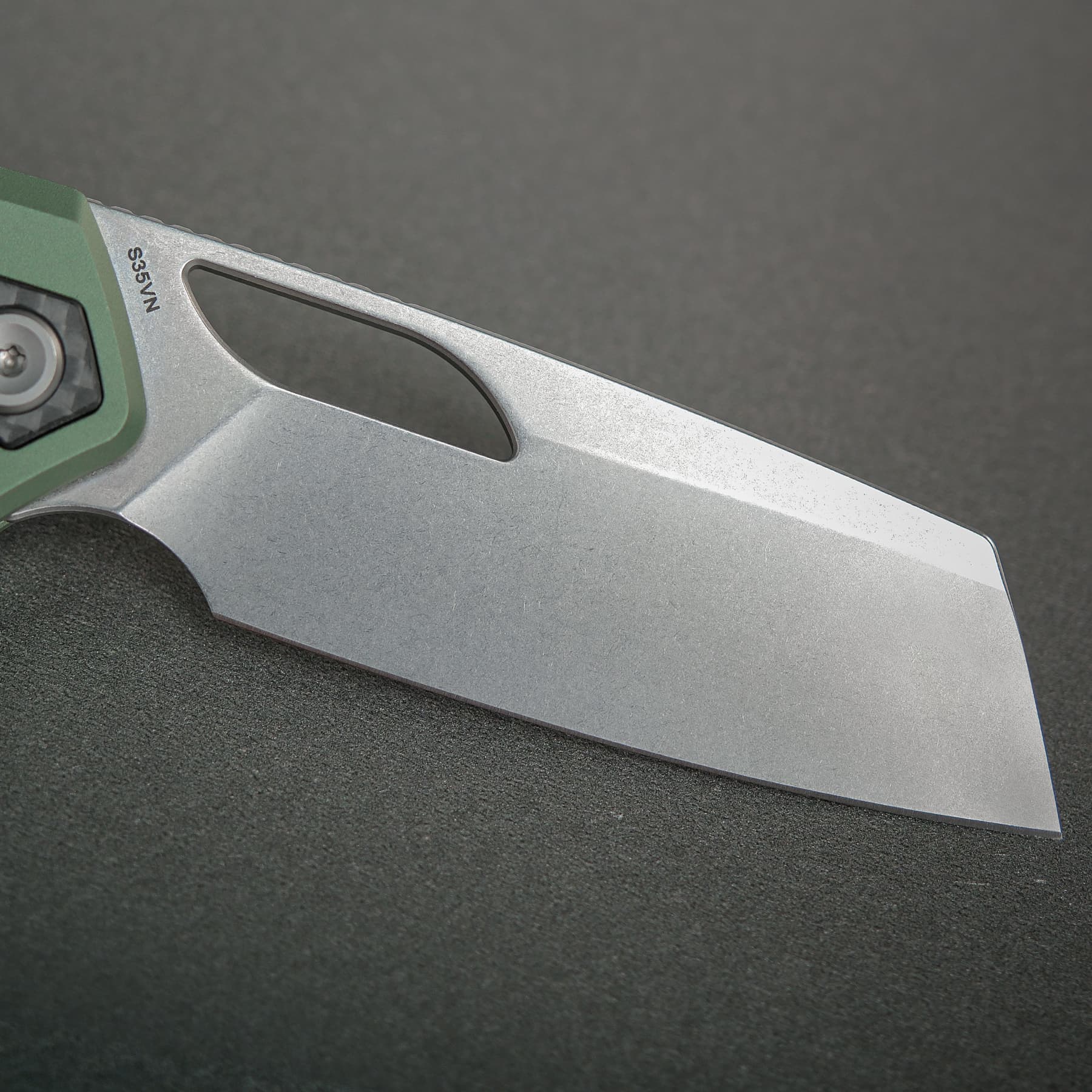 Kroc -Top Liner Lock (2.99" S35VN Blade & Aluminum & Carbon Fiber Handle) - A1803