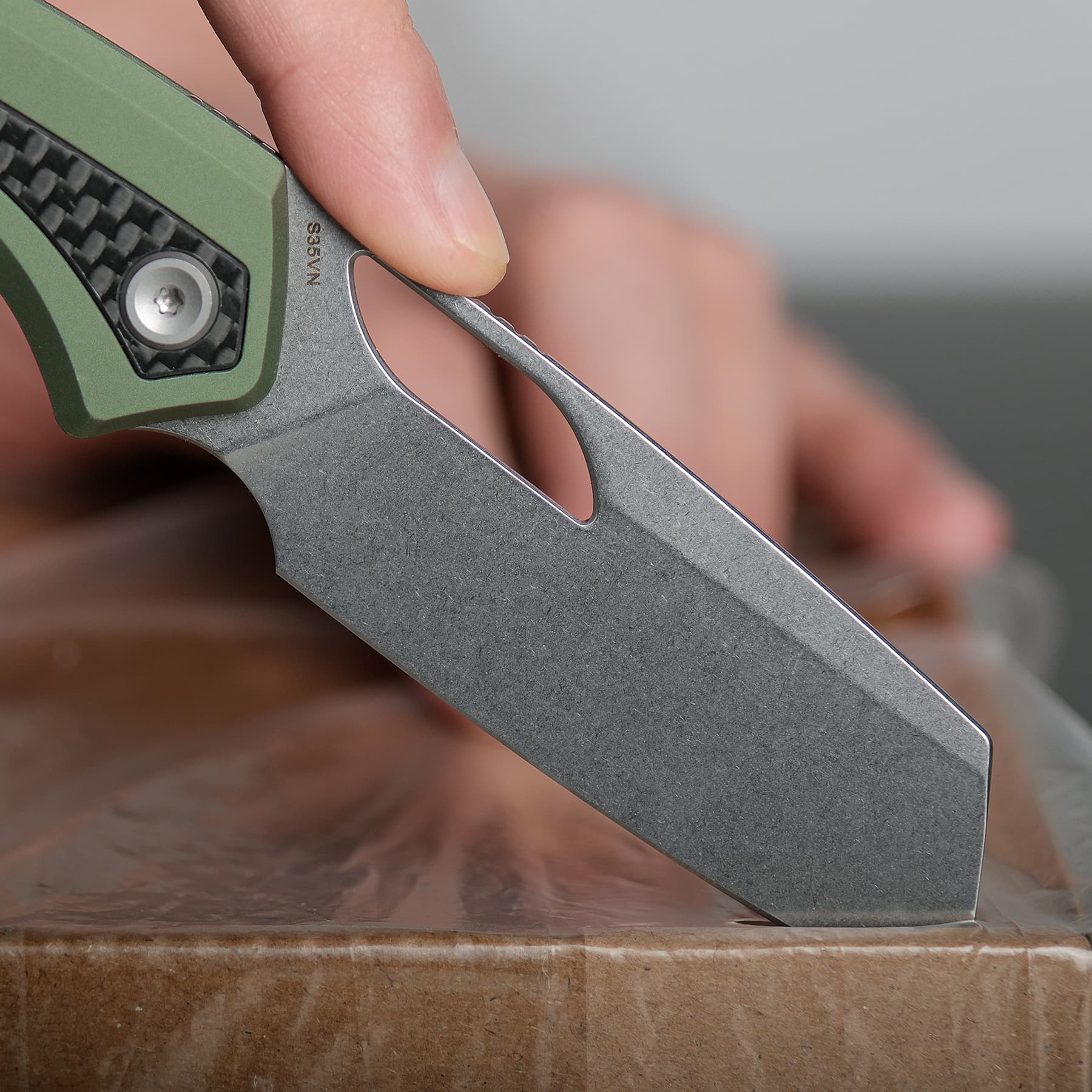 Kroc -Top Liner Lock (2.99" S35VN Blade & Aluminum & Carbon Fiber Handle) - A1803