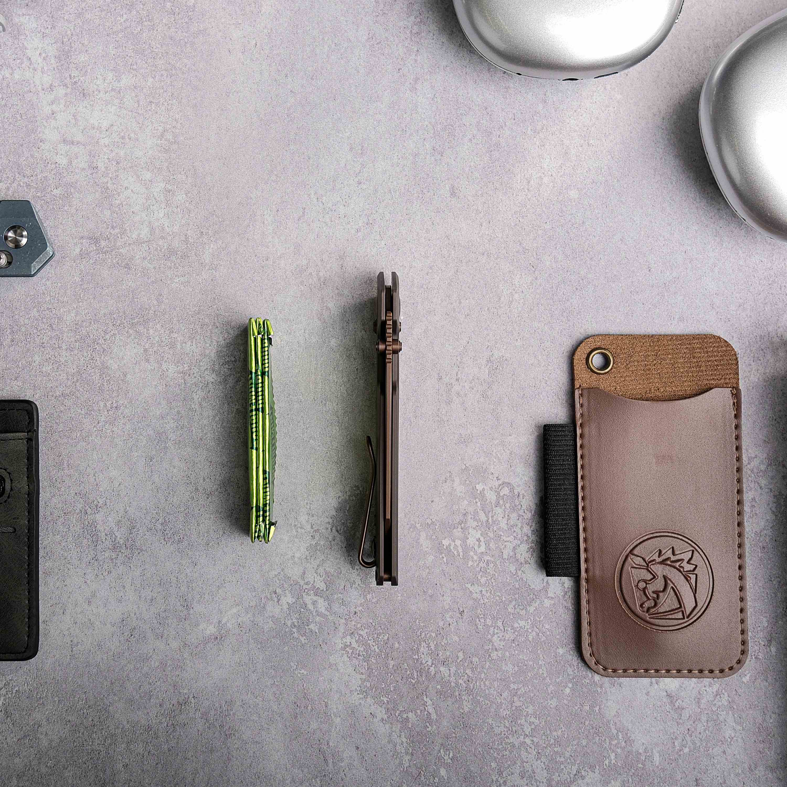 Parallel- Crossbar Lock (2.90" S35VN Blade & Titanium Handle) - A3505