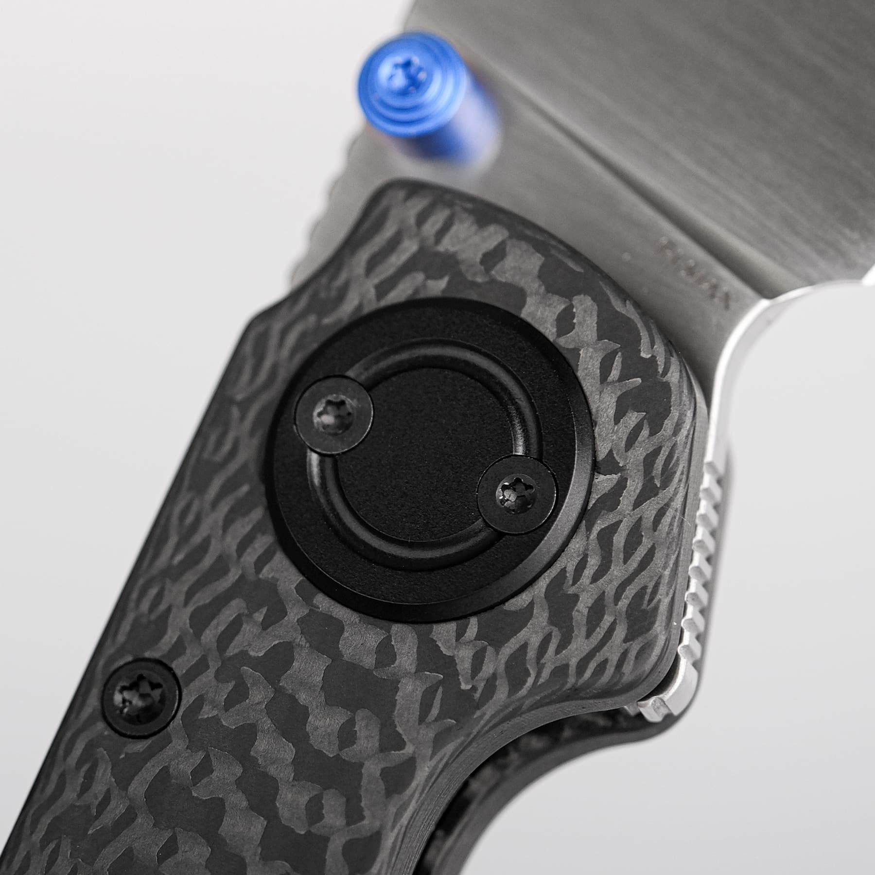 Shilin Cutter® - Vanchor Lock® (2.90" Elmax Blade & Carbon Fiber Handle) - A2810