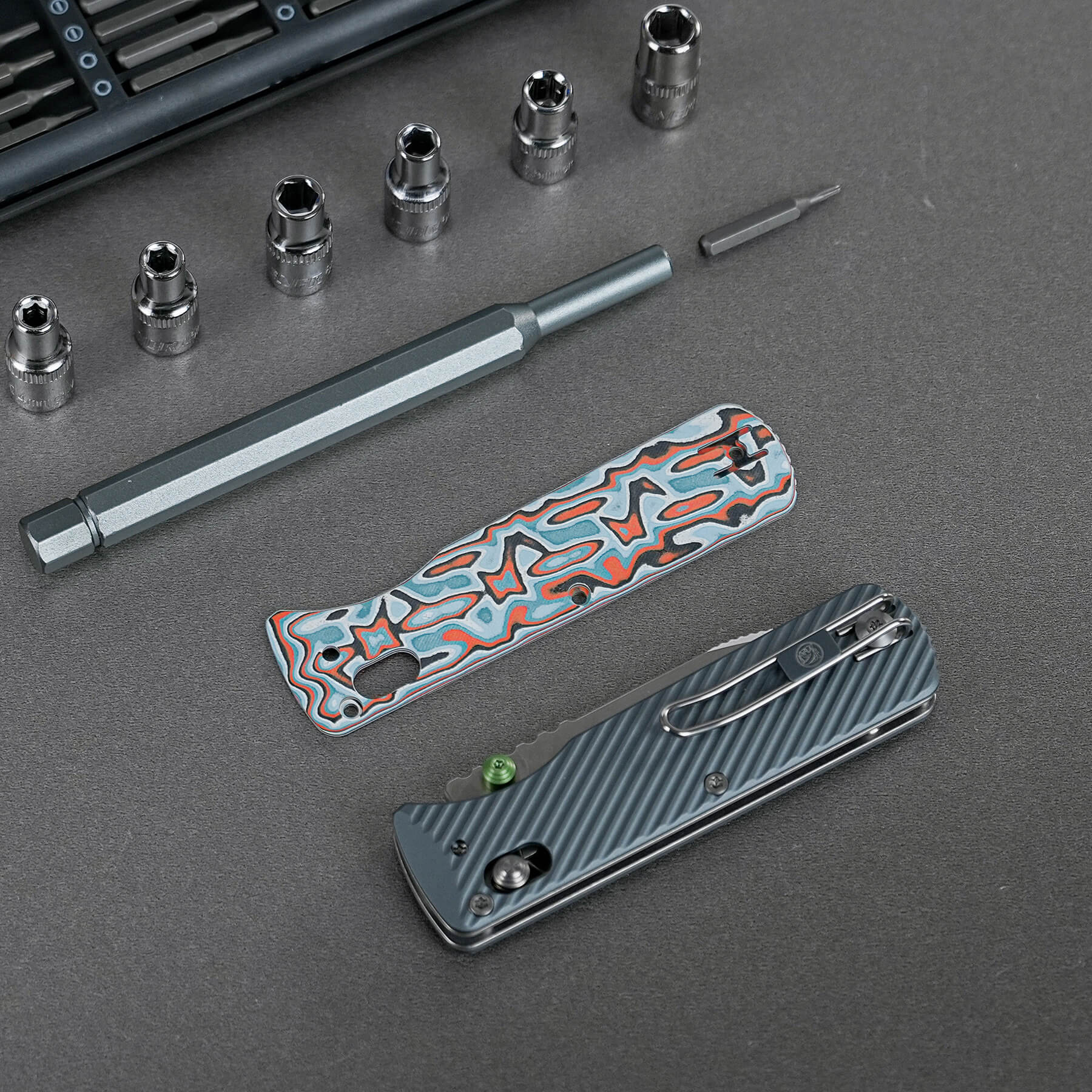 Vombat Handle Scales Kits- W0109